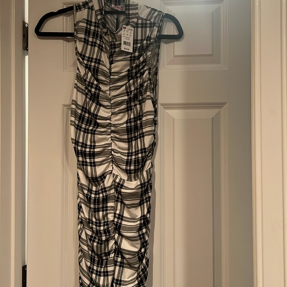 NWT -Madrag catsuit jumper plaid size M